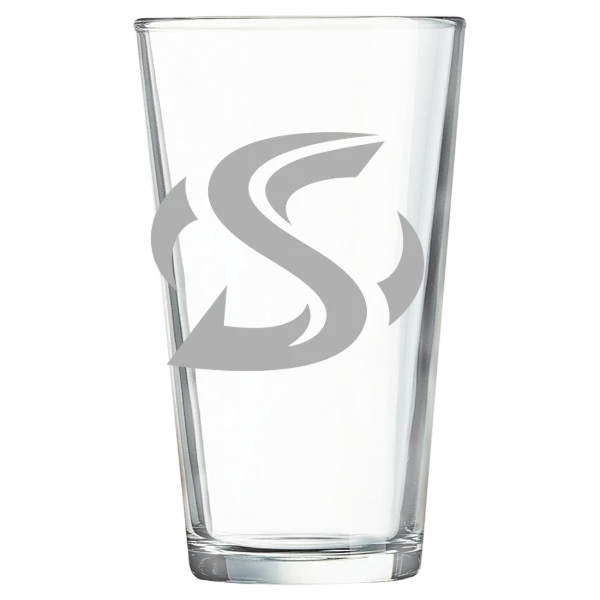 California State University, Sacramento Polar Camel 16 oz. Pint Mixing Glass