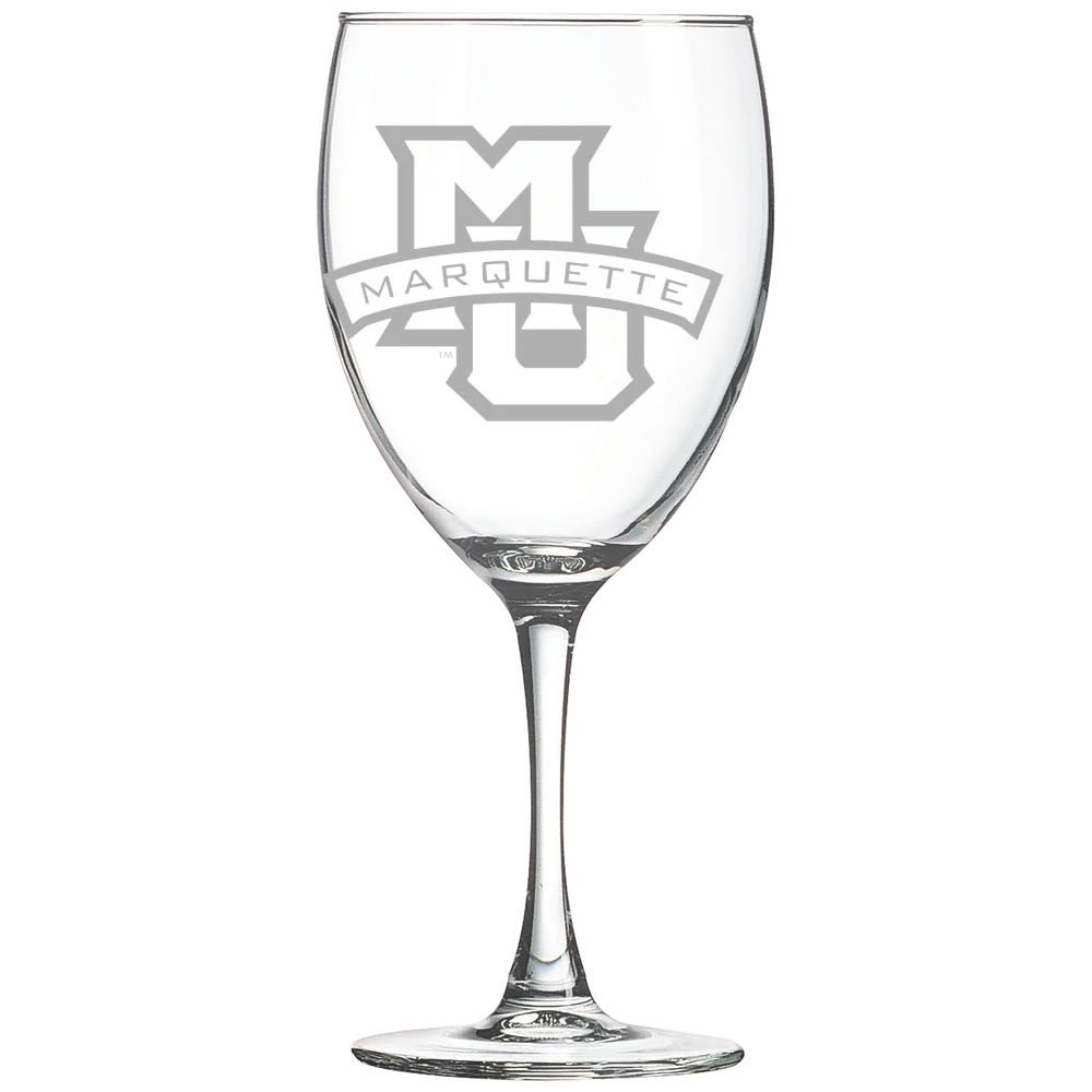 Marquette University Polar Camel 10 1/2 oz. Wine Glass