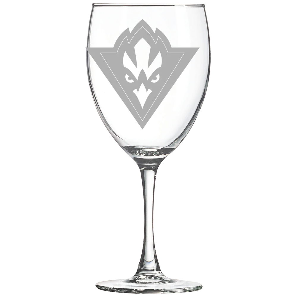University of North Carolina Wilmington Polar Camel 10 1/2 oz. Wine Glass