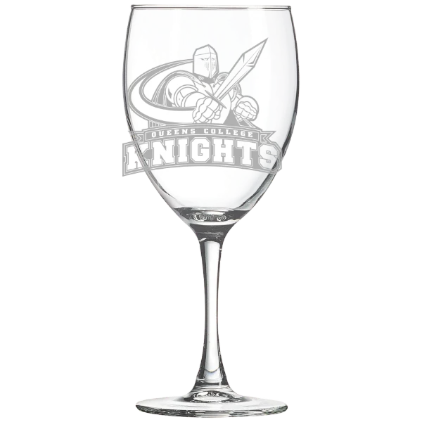 Queens College (New York) Polar Camel 10 1/2 oz. Wine Glass
