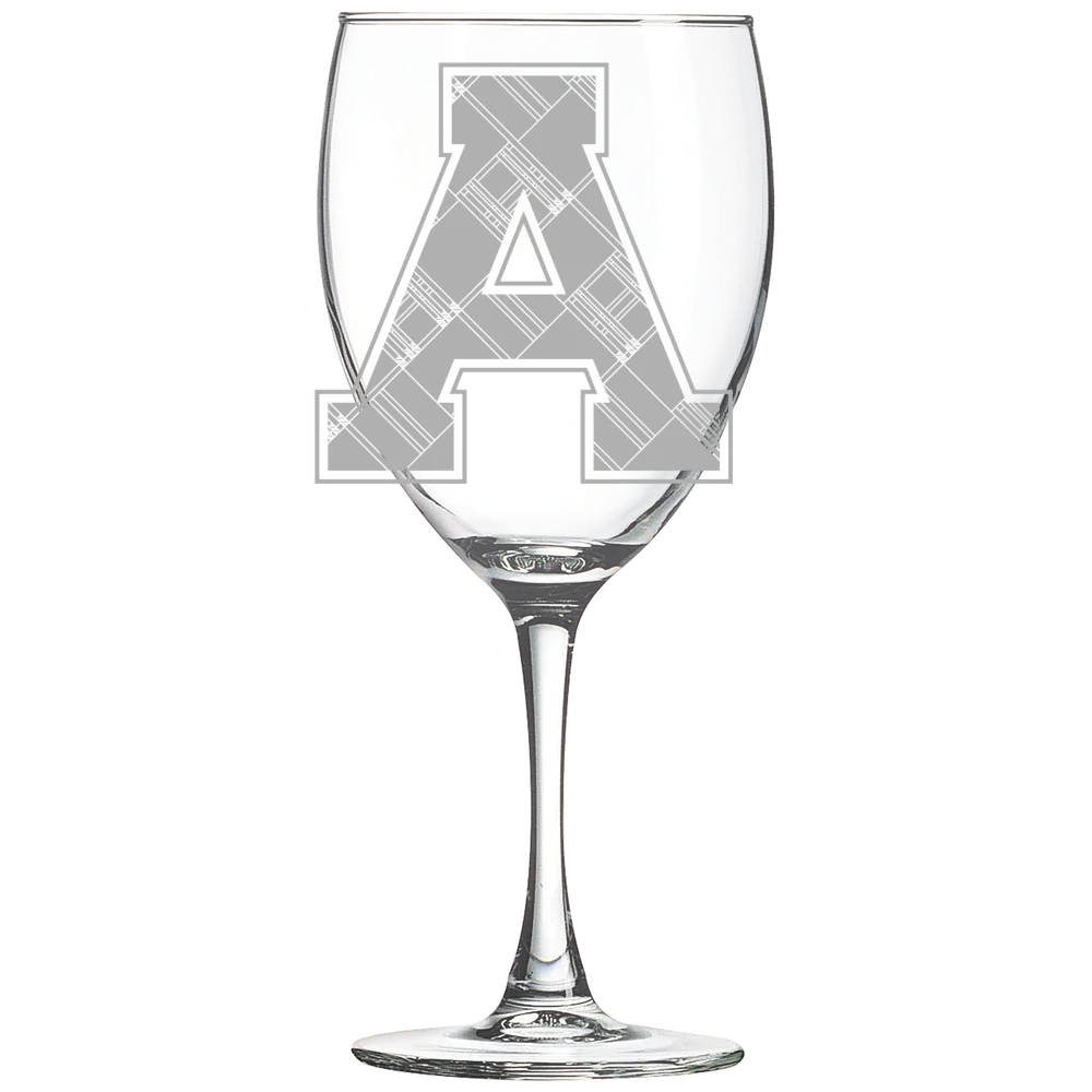Alma College Polar Camel 10 1/2 oz. Wine Glass