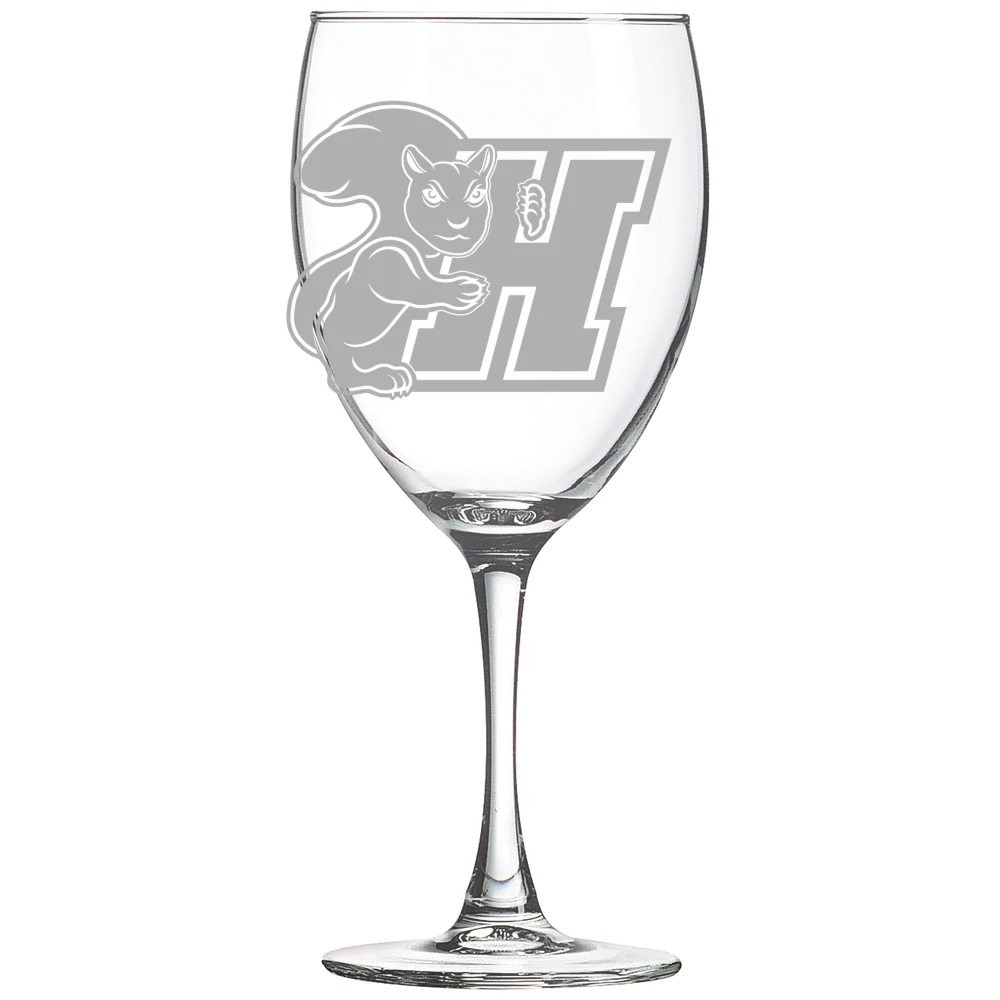 Haverford College Polar Camel 10 1/2 oz. Wine Glass