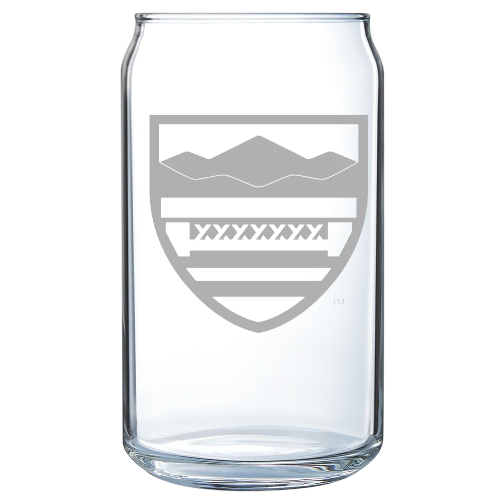New England College Polar Camel 16 oz. Can Glass