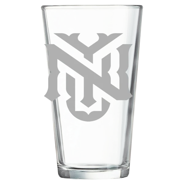 New York University Polar Camel 16 oz. Pint Mixing Glass
