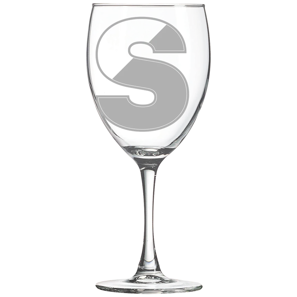 Smith College Polar Camel 10 1/2 oz. Wine Glass
