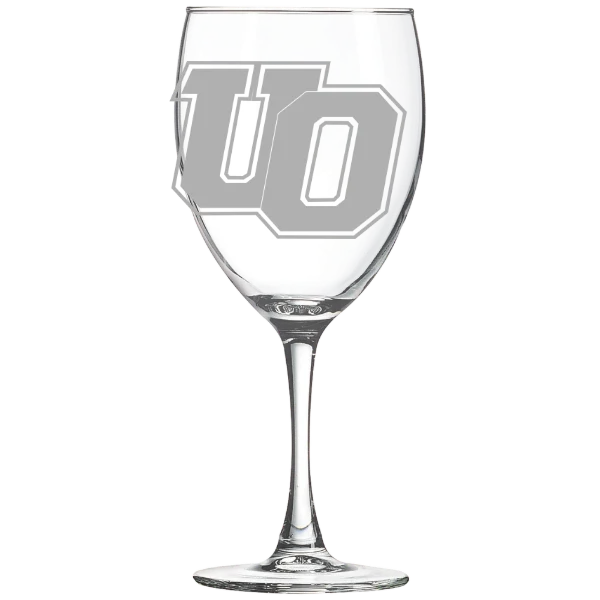 The University of Olivet  Polar Camel 10 1/2 oz. Wine Glass