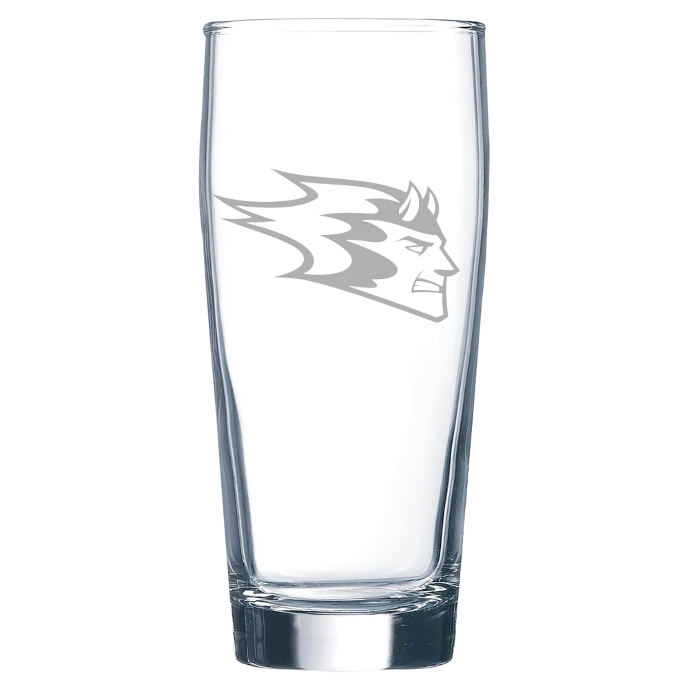 University of Wisconsin-Stout Polytechnic Polar Camel 16 oz. Willi Becher Beer Glass