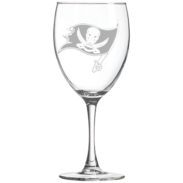 Tampa Bay Buccaneers Polar Camel 10 1/2 oz. Wine Glass